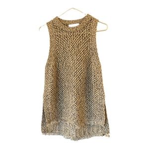 Evereve John + Jenn sleeveless multi-tone knit sweater with fringe bottom edge